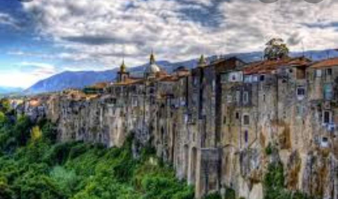 Appartement La Casa Nel Borgo à SantʼAgata deʼ Goti Extérieur photo
